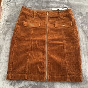 D. Jeans Corduroy Skirt in Rich Brown